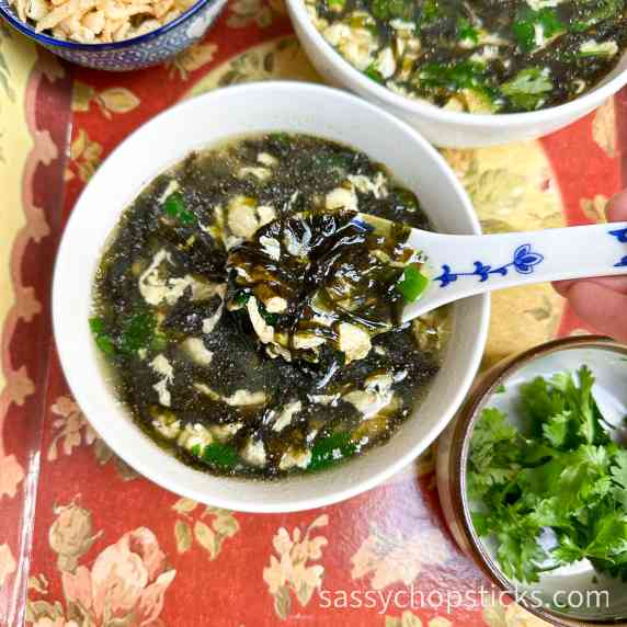 Chinese seaweed soup