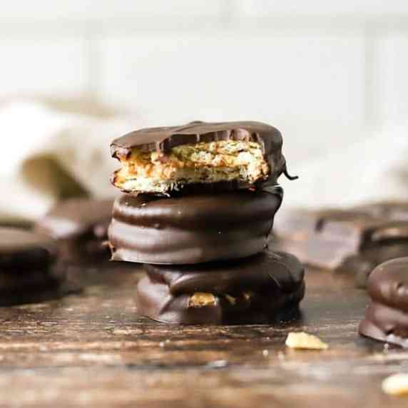 chocolate covered ritz by suburban simplicity
