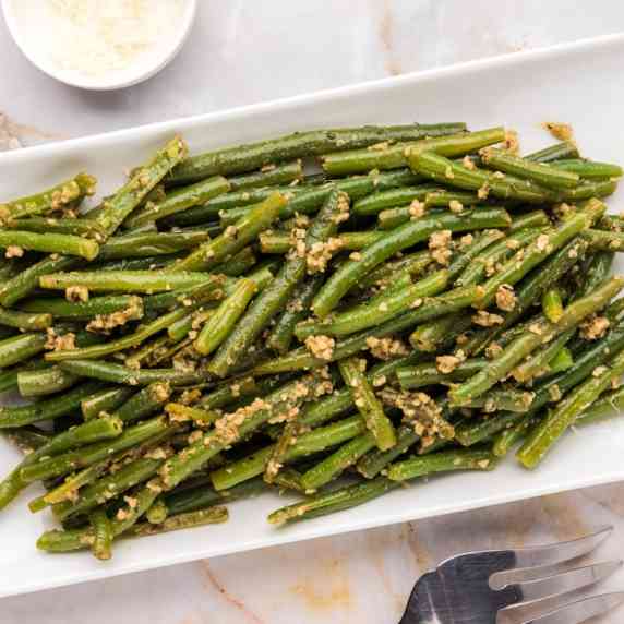 Having a staple garlic green beans recipe on hand is essential for busy nights when you need somethi