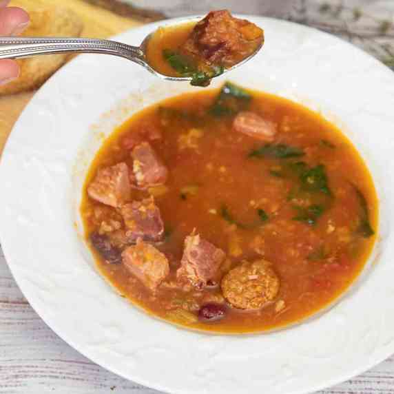 Simplified Portuguese Bean Soup 