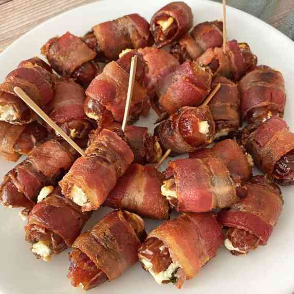 https://trivet.recipes/images/made/bacon-wrapped-dates-featured%F0%9F%90%BEabcdef%F0%9F%90%BEb982fc9f098db59c486013471ed87c904700c3b8.jpg