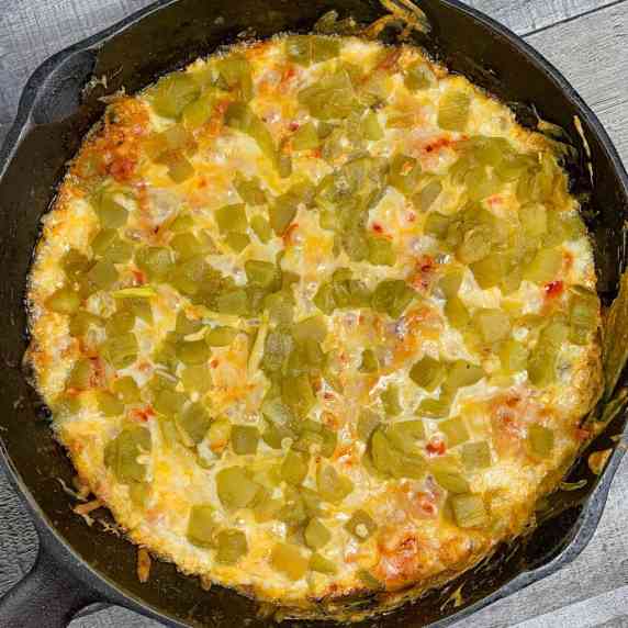 skillet with chili relleno dip