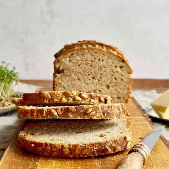 https://trivet.recipes/images/made/dark-rye-sourdough-1%F0%9F%90%BEabcdef%F0%9F%90%BEdfe68872c1062ee1e8c82b1ec490b50fb6593ef6.jpg