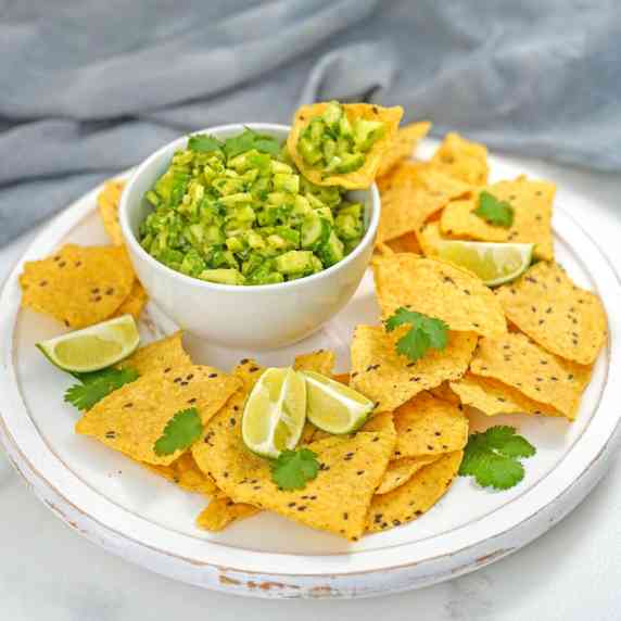 fresh green apple salsa with chips