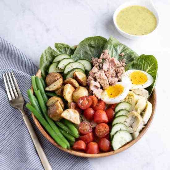bowl of Nicoise Salad
