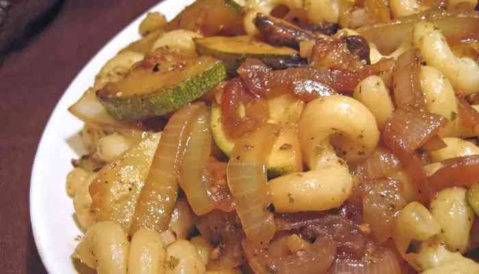 Pasta with Zucchini & Mushrooms