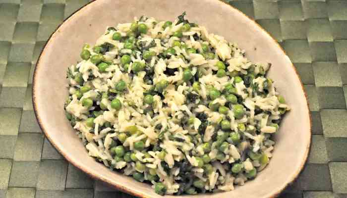 Rice Salad with Peas and Parsley