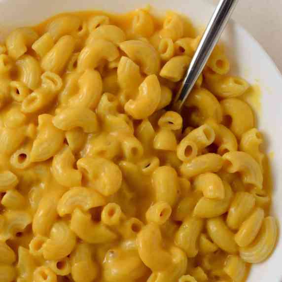 This is a photo of creamy vegan Mac and cheese.