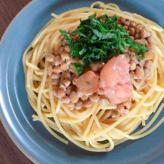 A Japanese-style spaghetti with soy sauce and mirin added to peperoncino.