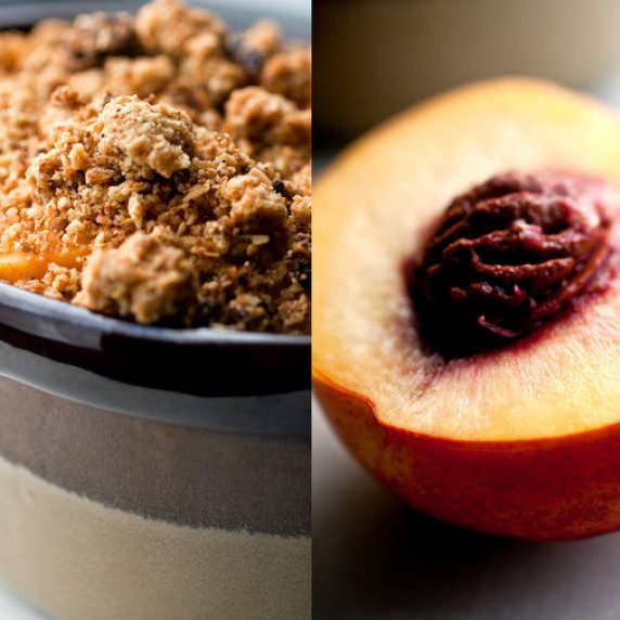 Fruit Crumble with Quinoa-Oat Topping