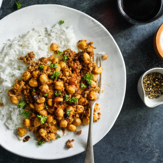 Crispy Chickpeas with Ground Meat