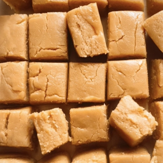 Squares of 2 Ingredient Peanut Butter Fudge with Condensed Milk.