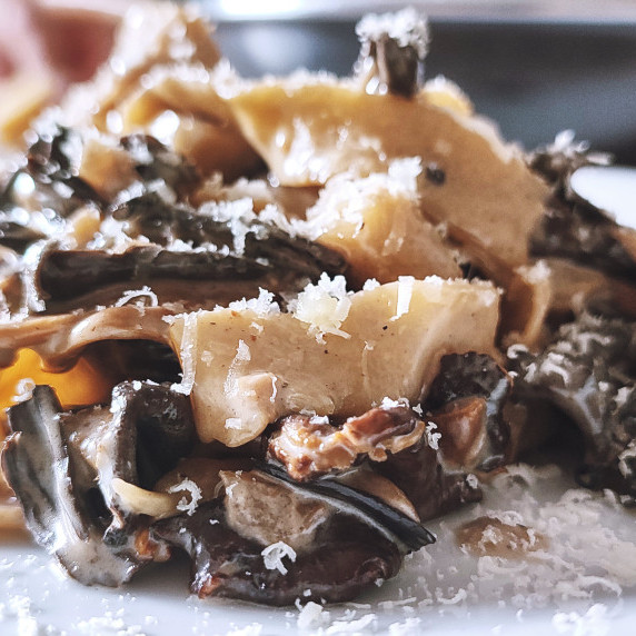 Amazing Pasta With Black Trumpet Mushroom, Dried Porcini and Yellow Foot