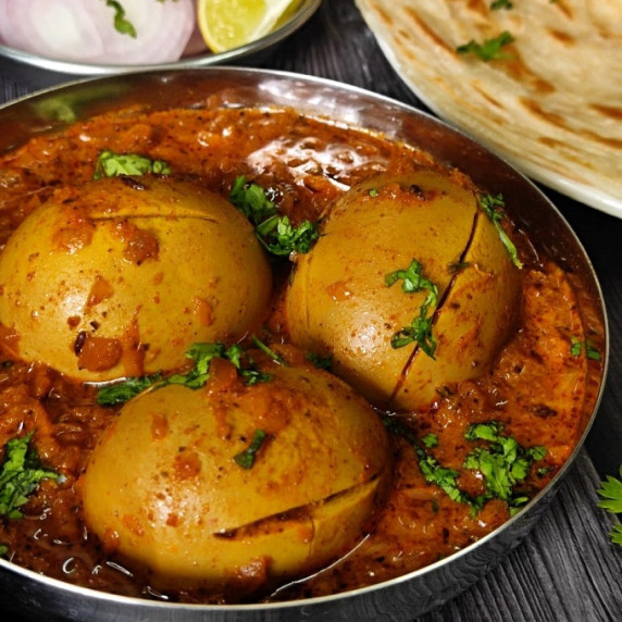 A high protein egg curry made in dhaba style. A perfect tasty curry for sunday meals. 