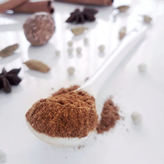 In Dutch cuisine, this Speculaas spice mix is often used also. Speculaas is also known as Spekulatiu