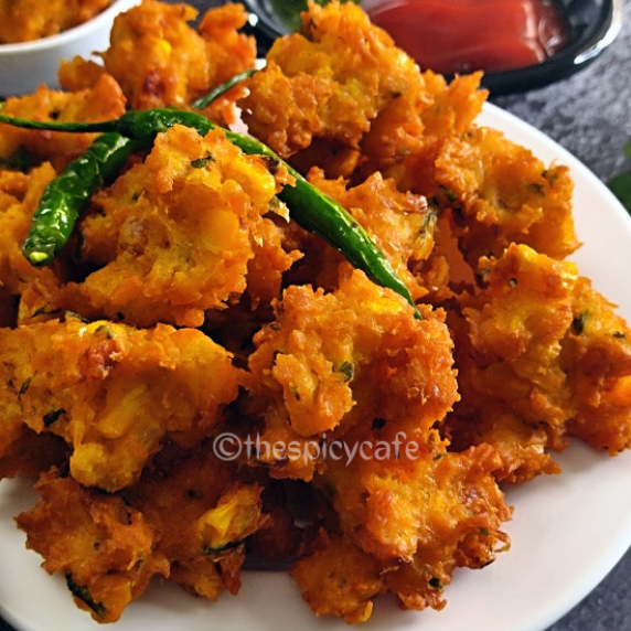 A crispy delicious easy to make fritters made from sweet corn kernels. Vegan fritters reicpes.