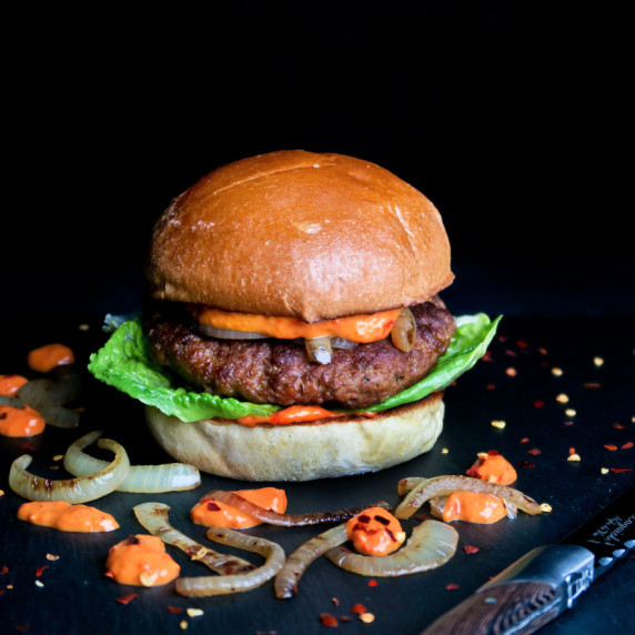 Homemade spicy Balkan burgers with gorgeous ajvar mayonnaise!