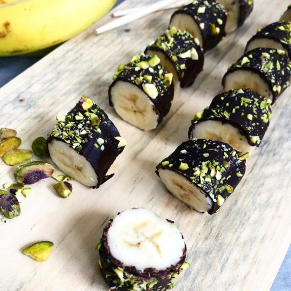 Banana Chocolate Sushi with Pistachio