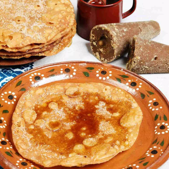 Traditional Buñuelos with Piloncillo Syrup