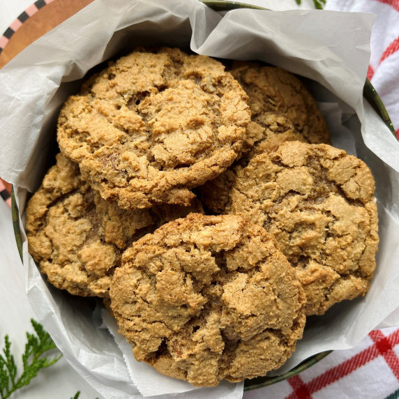 Graham cracker cookies in a tin.