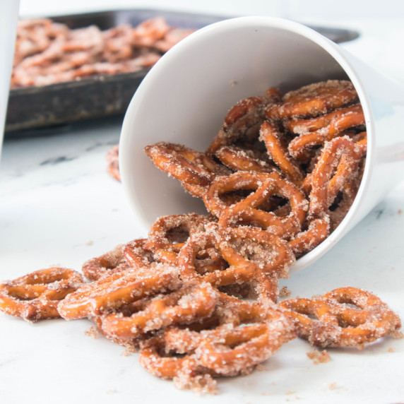 Oven Cinnamon Pretzels