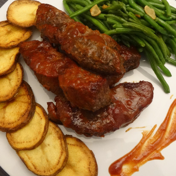 No Grill Country Ribs Recipe with Homemade Sauce.