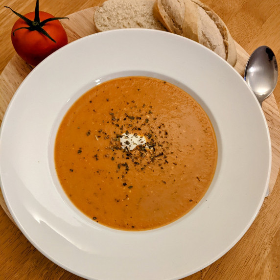 Garlick Bites | Creamy Tomato Soup