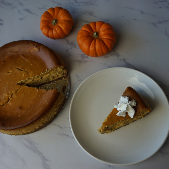 Easy pumpkin cheesecake for the holidays 