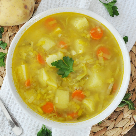 Spanish Potato and Leek Soup