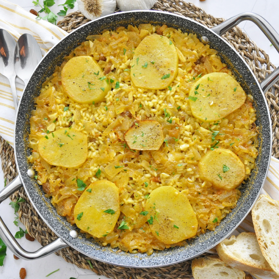 Spanish Arroz con Patatas y Pasas