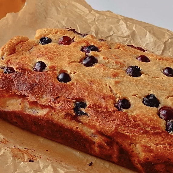 Irresistible Blueberry Yogurt Cake Bursting with Flavor