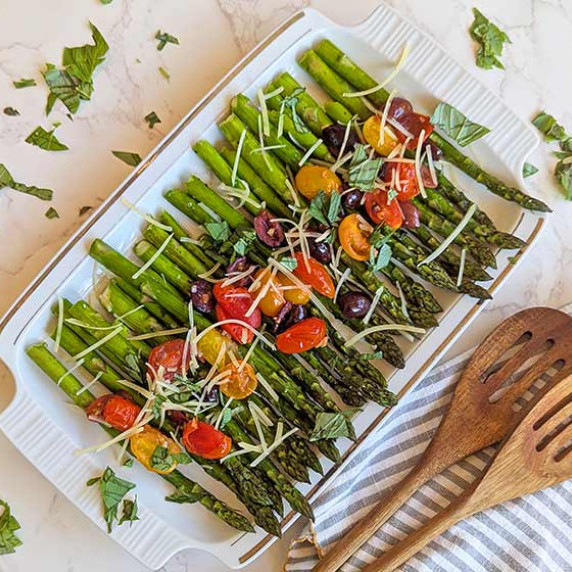 Roasted asparagus salad