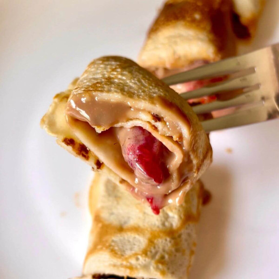 Simple Recipe for Easy Crêpes with Raspberry and Chocolate Ganache Filling