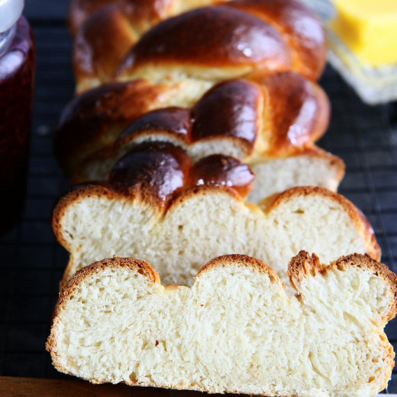 Easy Water Challah