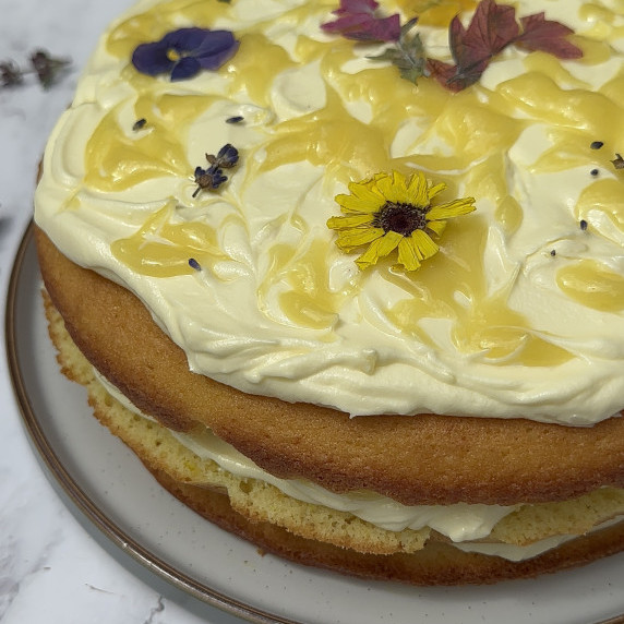 Lemon Cake with Cheese Frosting