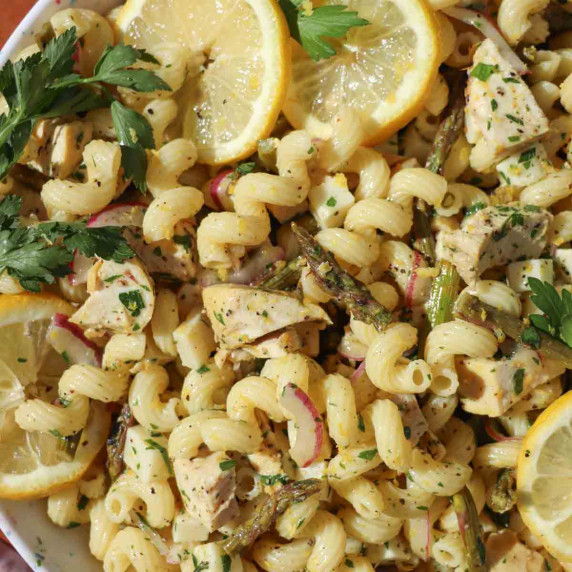 Serving bowl filled with lemon pepper pasta salad.