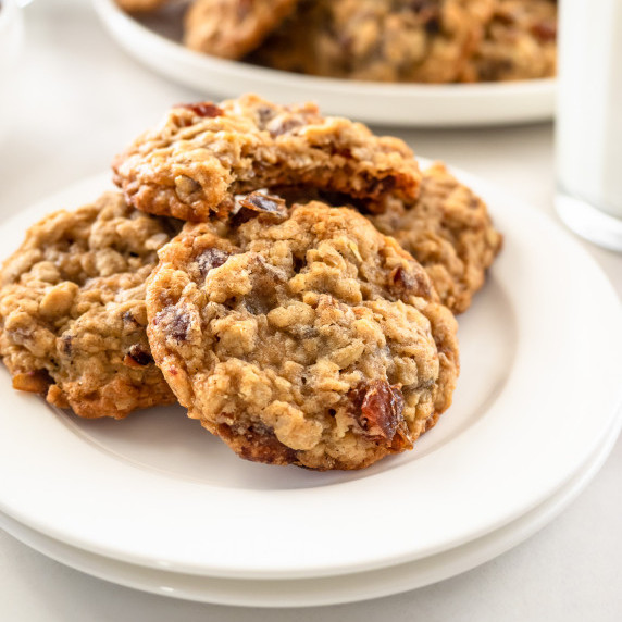 Oat date cookies on dish.