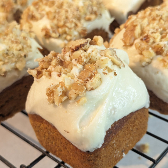 Carrot Cake Muffin with Maple Frosting