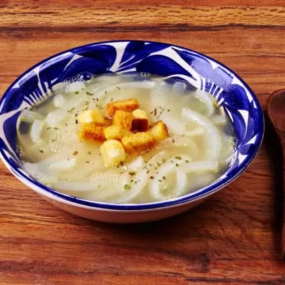 Mexican Onion Soup serve With Croutons and a Pinch of Mexican Oregano
