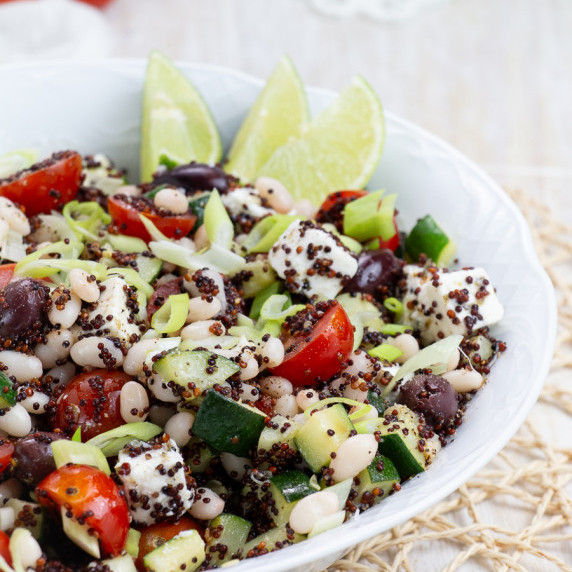 white bean salad with zucchini