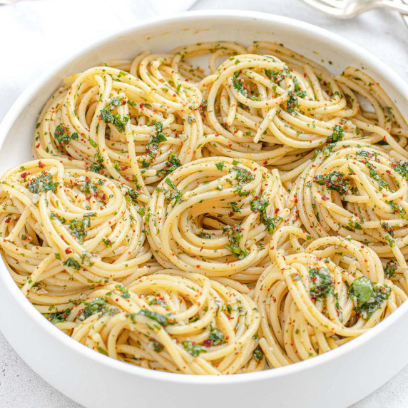 Italian aglio e olio