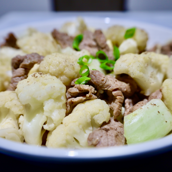 beef and cauliflower stir fry