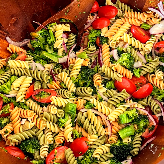 easy cold pasta salad recipe in bowl