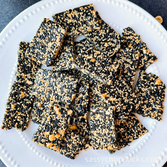 Chinese sesame candy