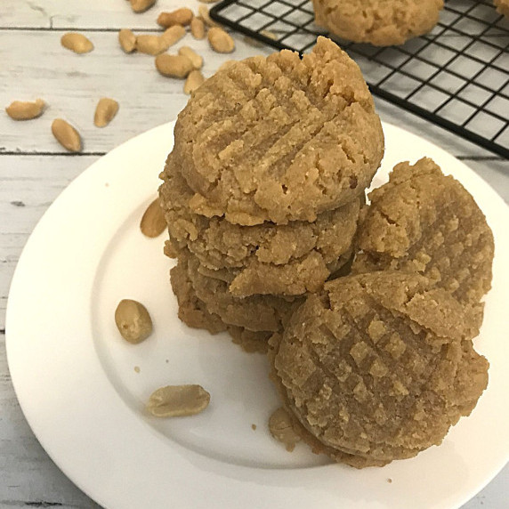 peanut butter cookies in a serving plate