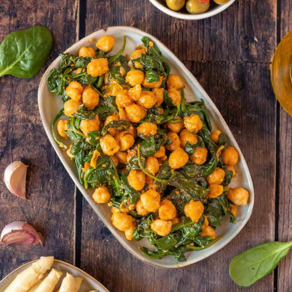 Sauteed Chickpeas with Spinach