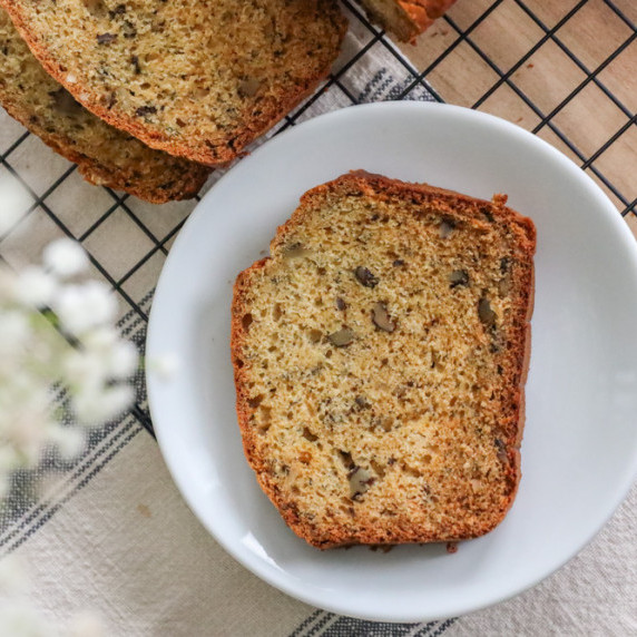 banana bread made with walnuts and sourdough discard