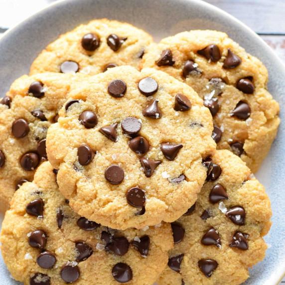 sugar-free chocolate chip cookies on a plate.