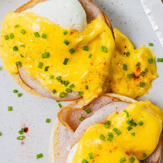 eggs benedict