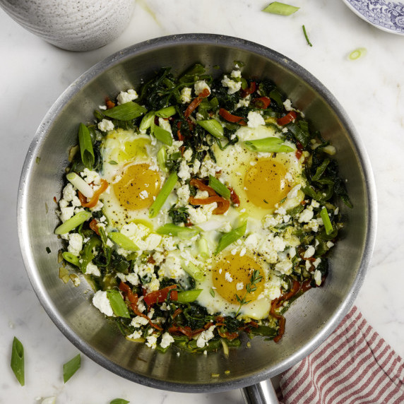 spinach eggs and garlic